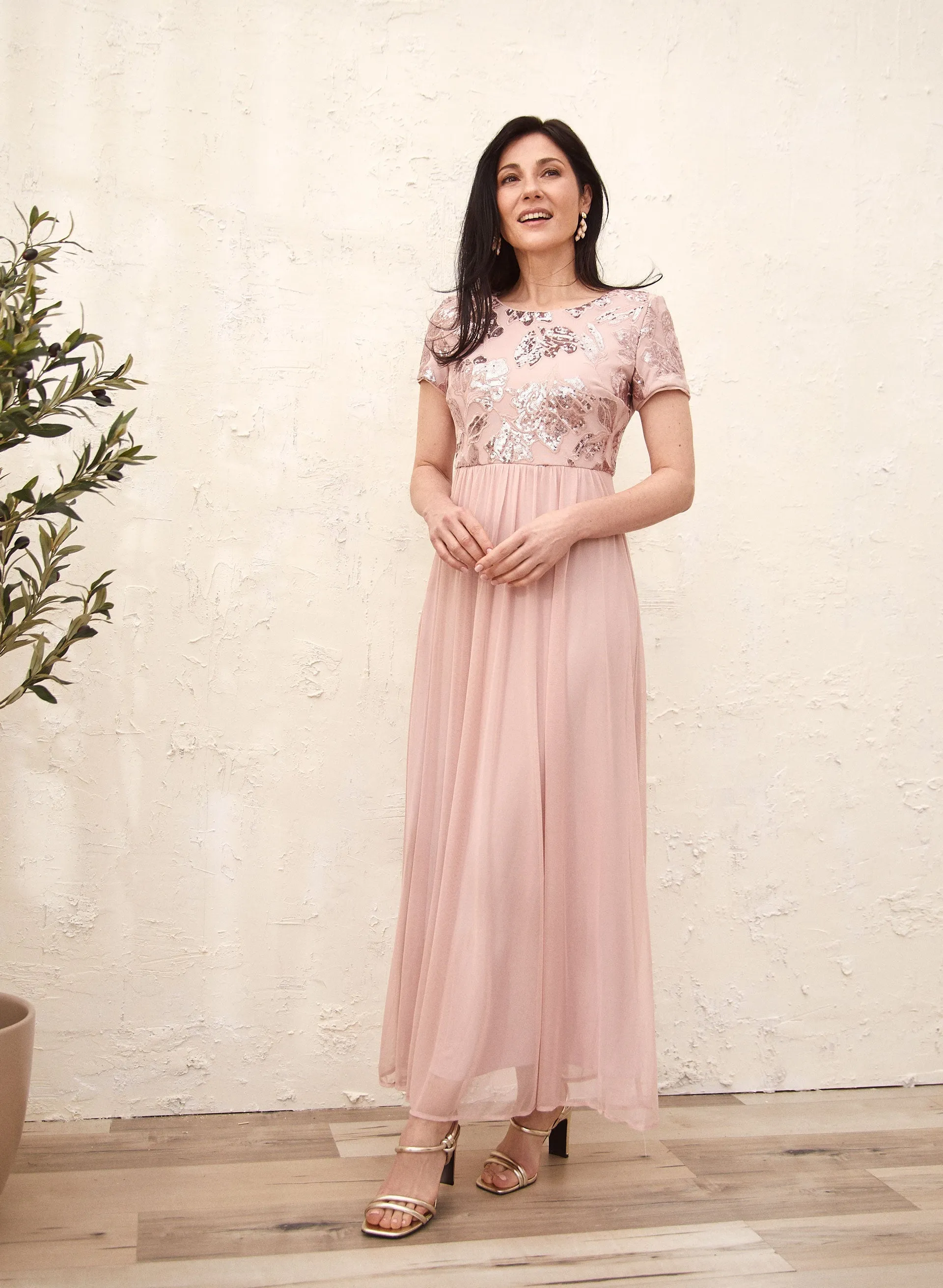 Laura Short Sleeve Sequin Detail Dress Laura Short Sleeve Sequin Detail Dress - Image 1