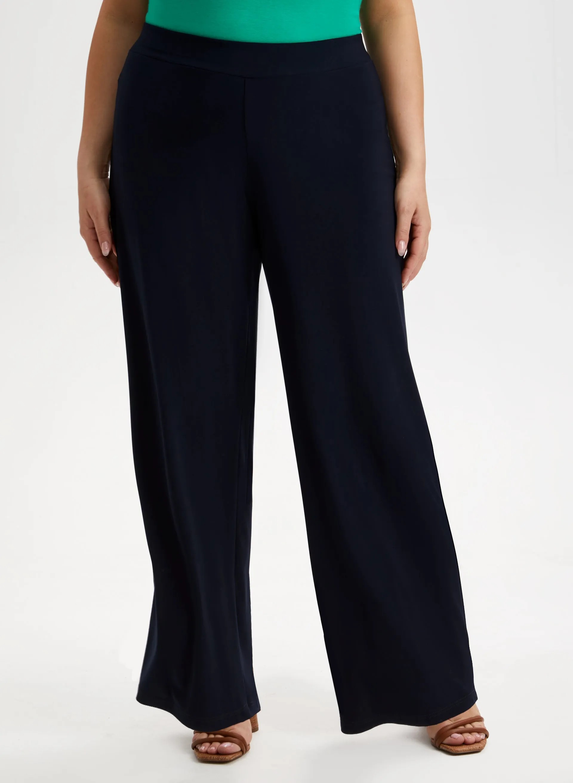 Laura Olivia Pull-On Wide-Leg Pants - Short Laura Olivia Pull-On Wide-Leg Pants - Short - Image 1